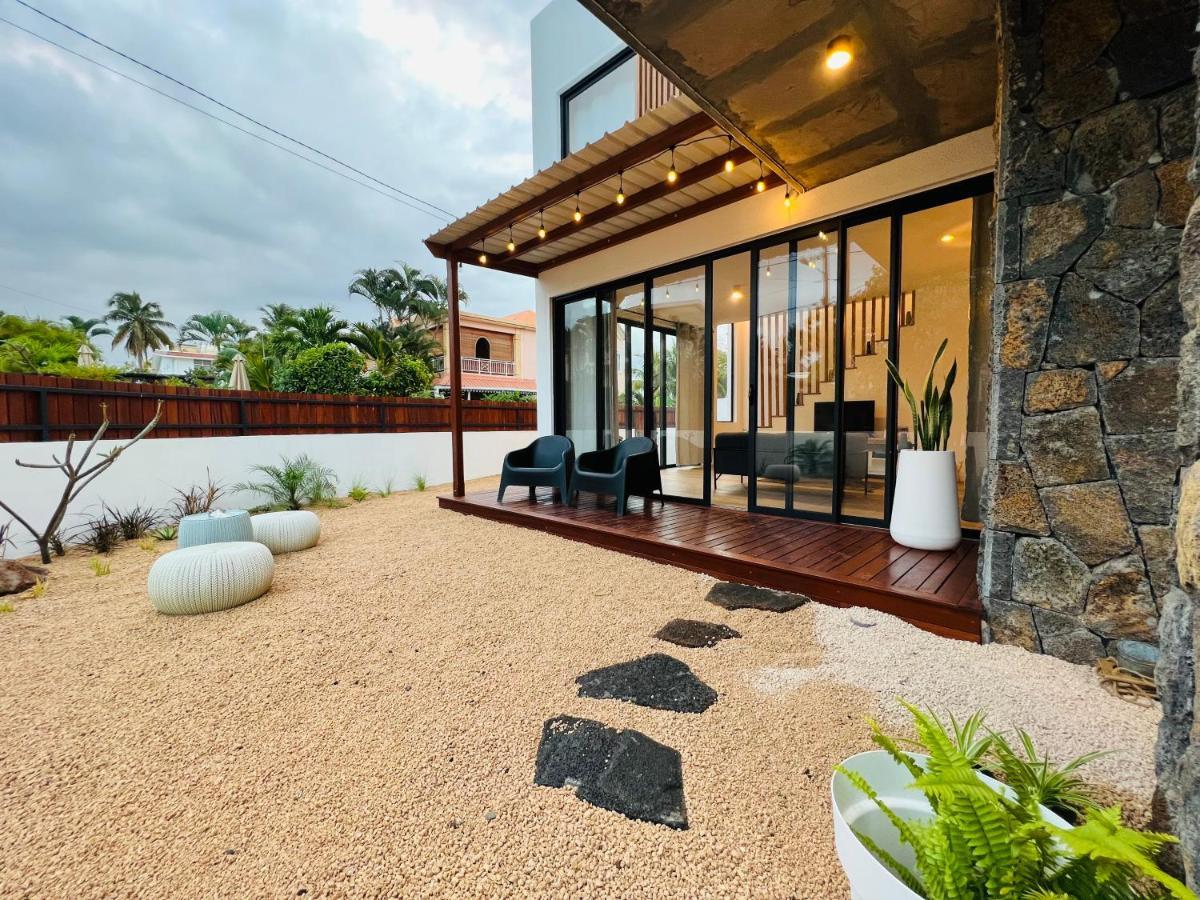 Into The Sea - Modern Home Close To The Beach البيون المظهر الخارجي الصورة