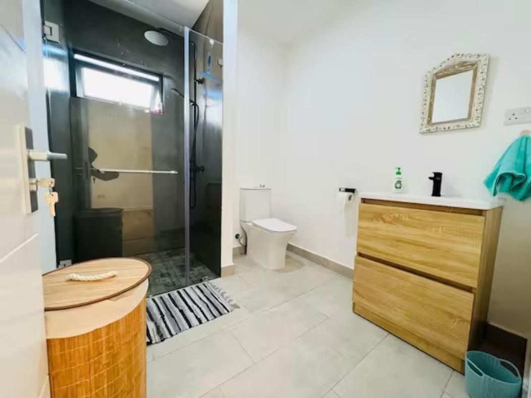 Into The Sea - Modern Home Close To The Beach البيون المظهر الخارجي الصورة